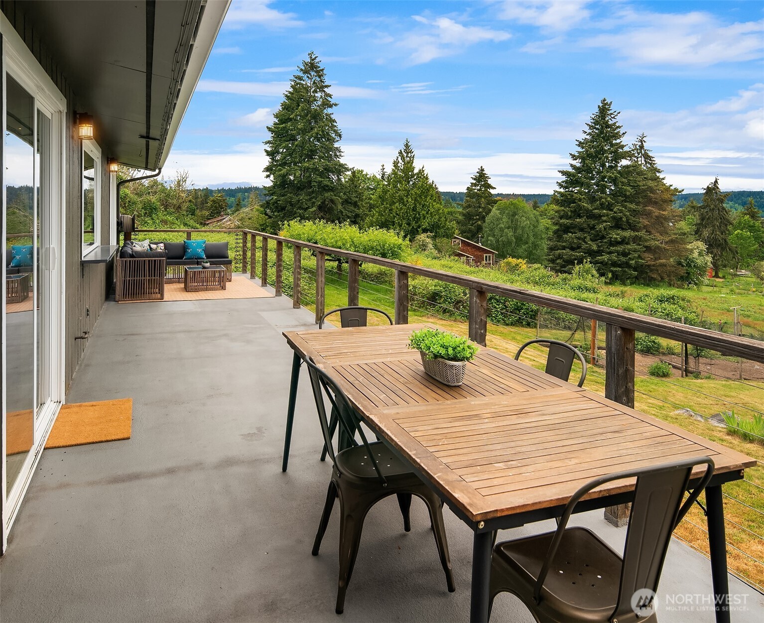 9600 SW 268th Street Vashon WA 98070