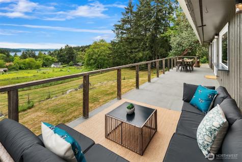 9600 SW 268th Street Vashon WA 98070
