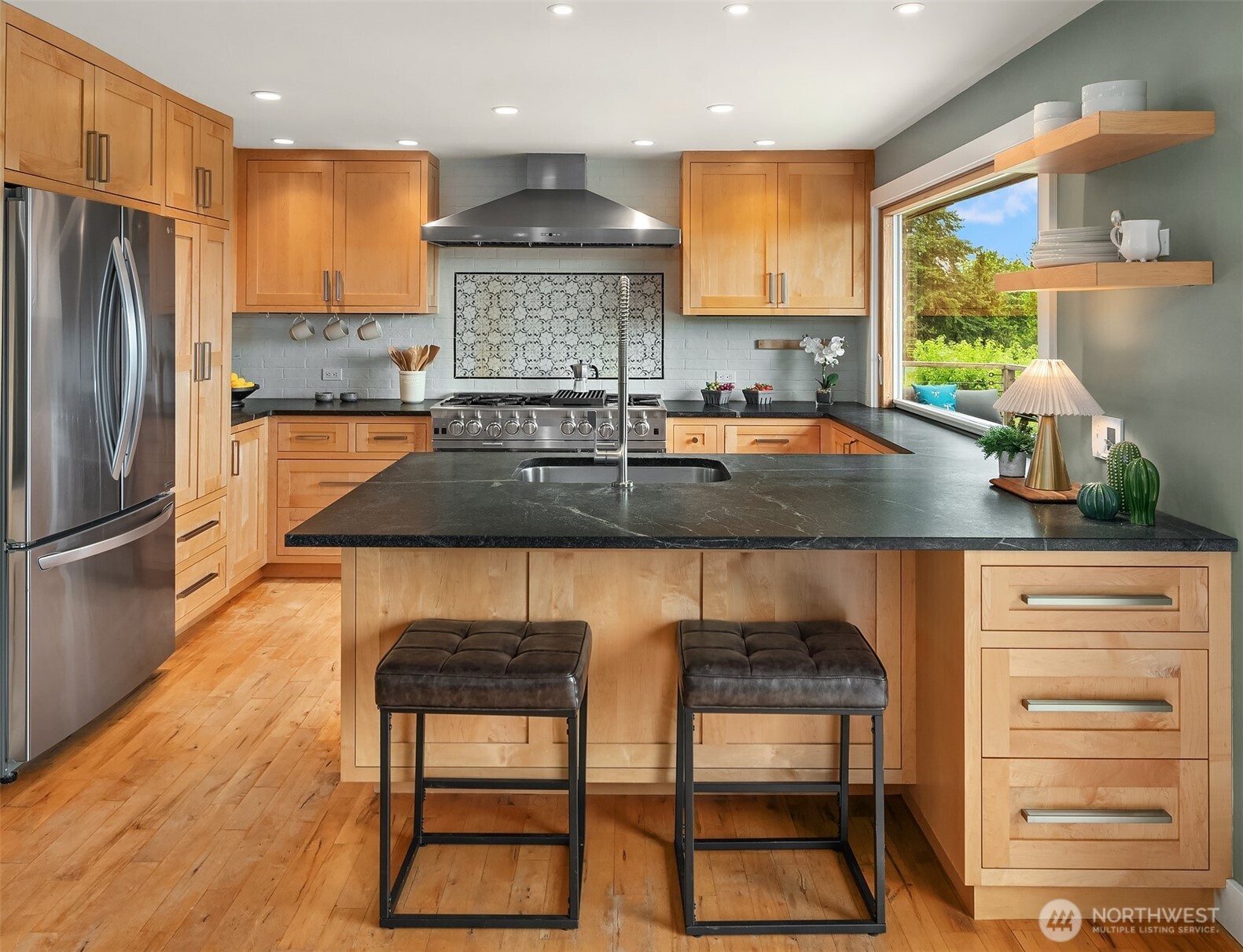 9600 SW 268th Street Vashon WA 98070