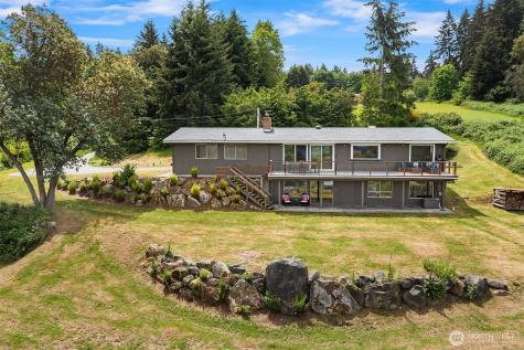 9600 SW 268th Street Vashon WA 98070