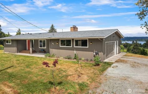 9600 SW 268th Street Vashon WA 98070