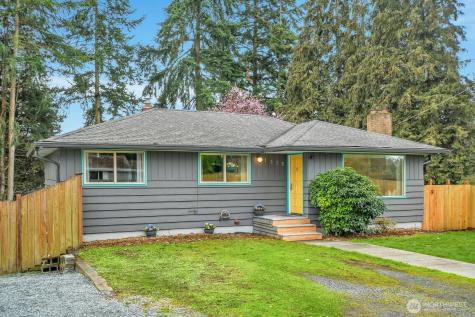 1215 117th Seattle WA 98168