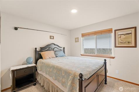 329 Cockle Street SW Ocean Shores WA 98569