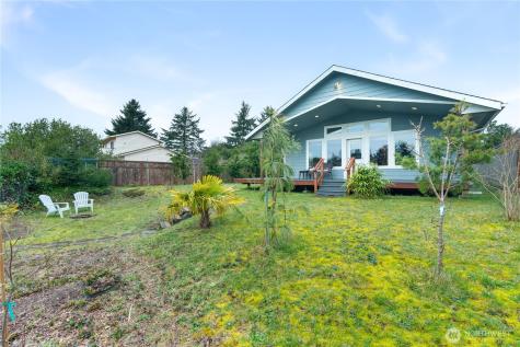 329 Cockle Street SW Ocean Shores WA 98569