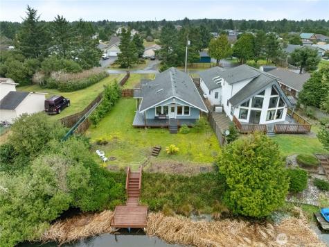 329 Cockle Street SW Ocean Shores WA 98569