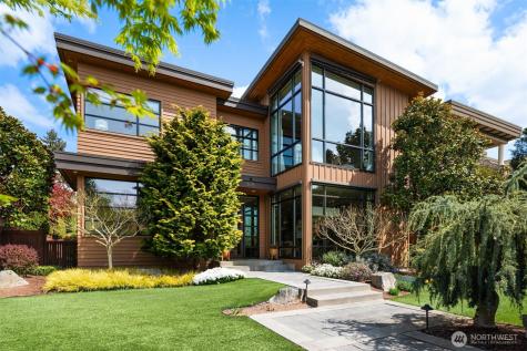 518 14th Avenue W Kirkland WA 98033
