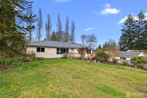 15 76th Street SW Everett WA 98203