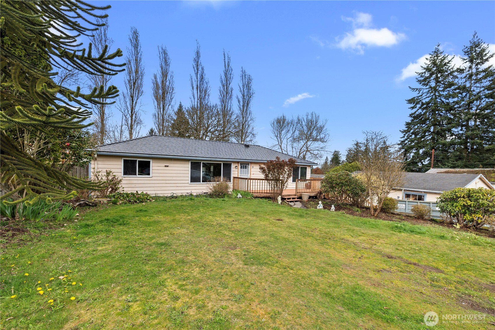 15 76th Street SW Everett WA 98203