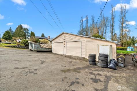 15 76th Street SW Everett WA 98203