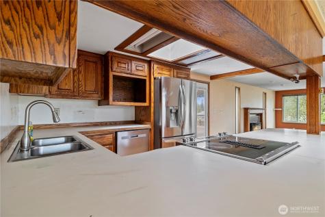 15 76th Street SW Everett WA 98203