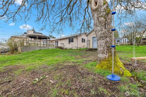 15 76th Street SW Everett WA 98203