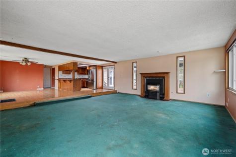15 76th Street SW Everett WA 98203