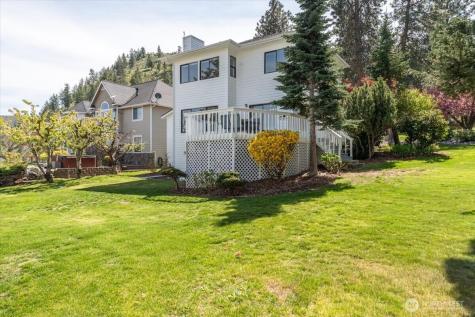 4124 Lakeview Place Chelan WA 98816