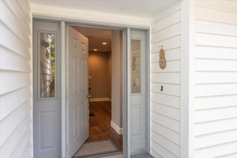 4124 Lakeview Place Chelan WA 98816