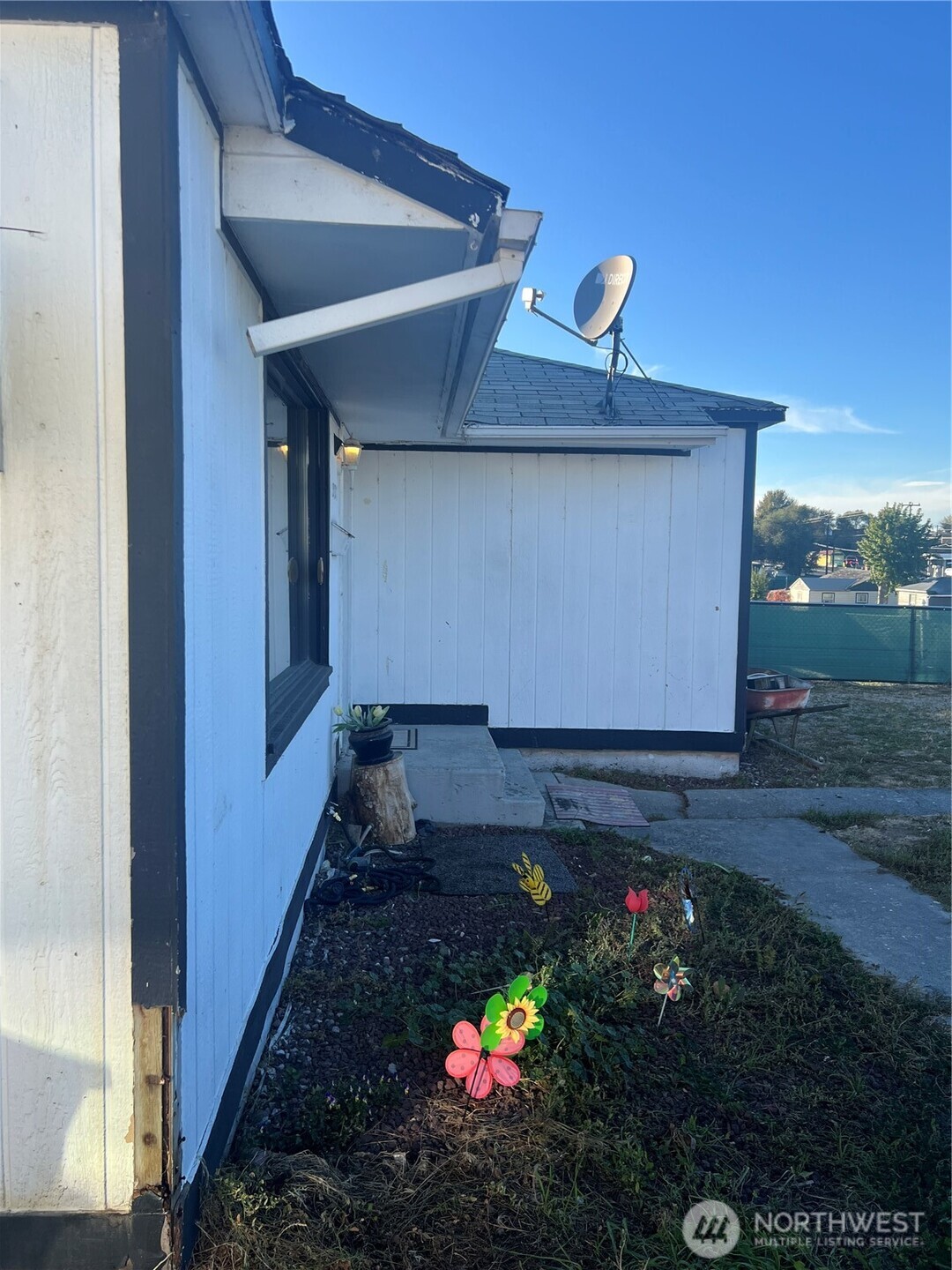 321 W Loop Drive Moses Lake WA 98837