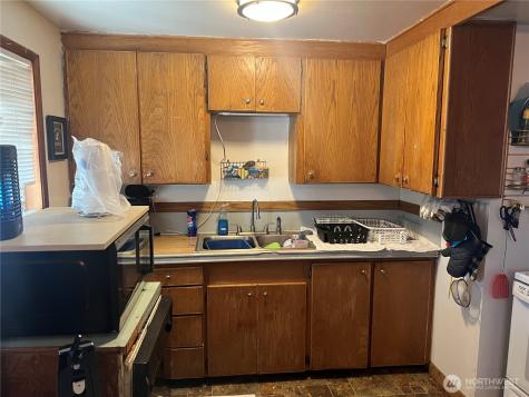 321 W Loop Drive Moses Lake WA 98837