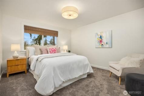 1585 NE Park View Drive Bainbridge Island WA 98110