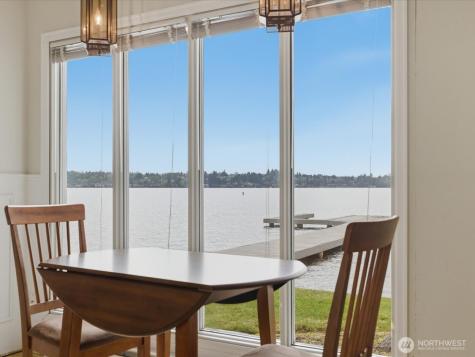 1302 E Lakeshore Drive Lake Stevens WA 98258