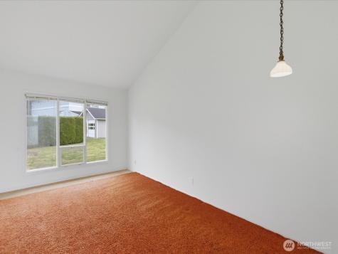 1302 E Lakeshore Drive Lake Stevens WA 98258