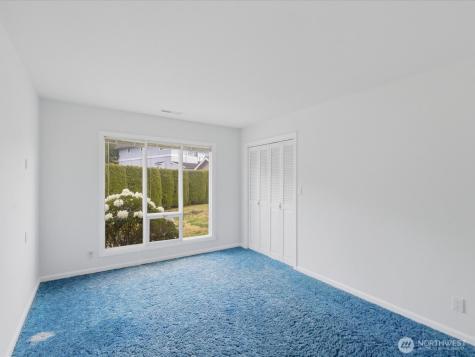 1302 E Lakeshore Drive Lake Stevens WA 98258