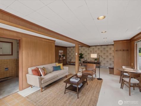 1302 E Lakeshore Drive Lake Stevens WA 98258