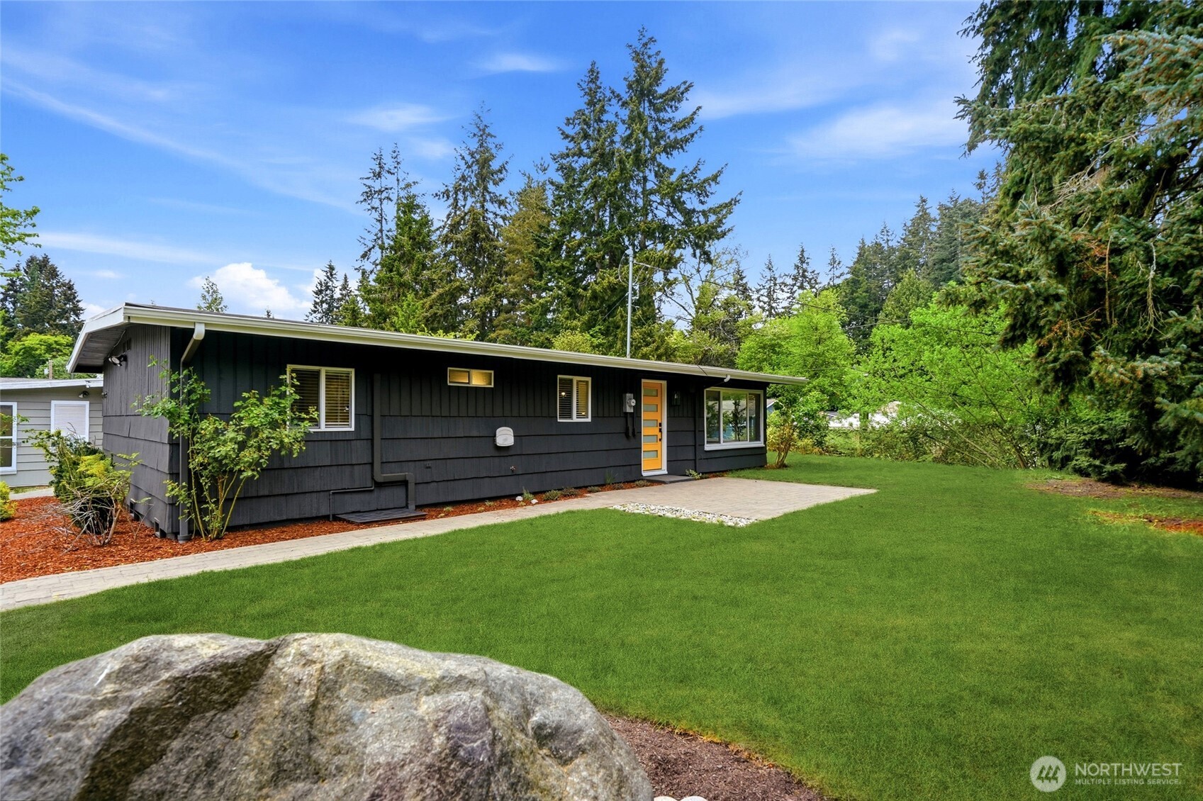 22428 91st Ave W Edmonds WA 98026