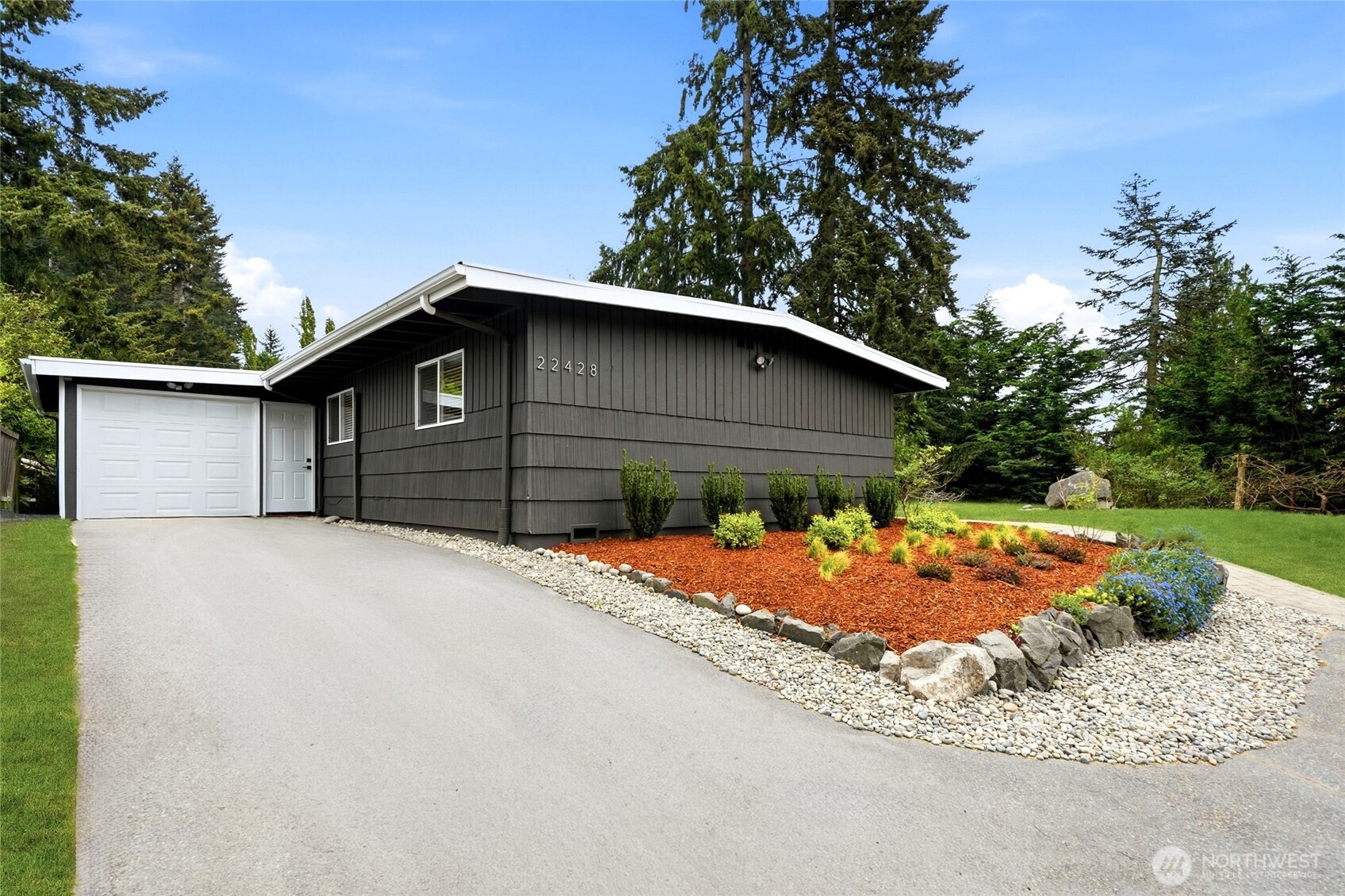22428 91st Ave W Edmonds WA 98026