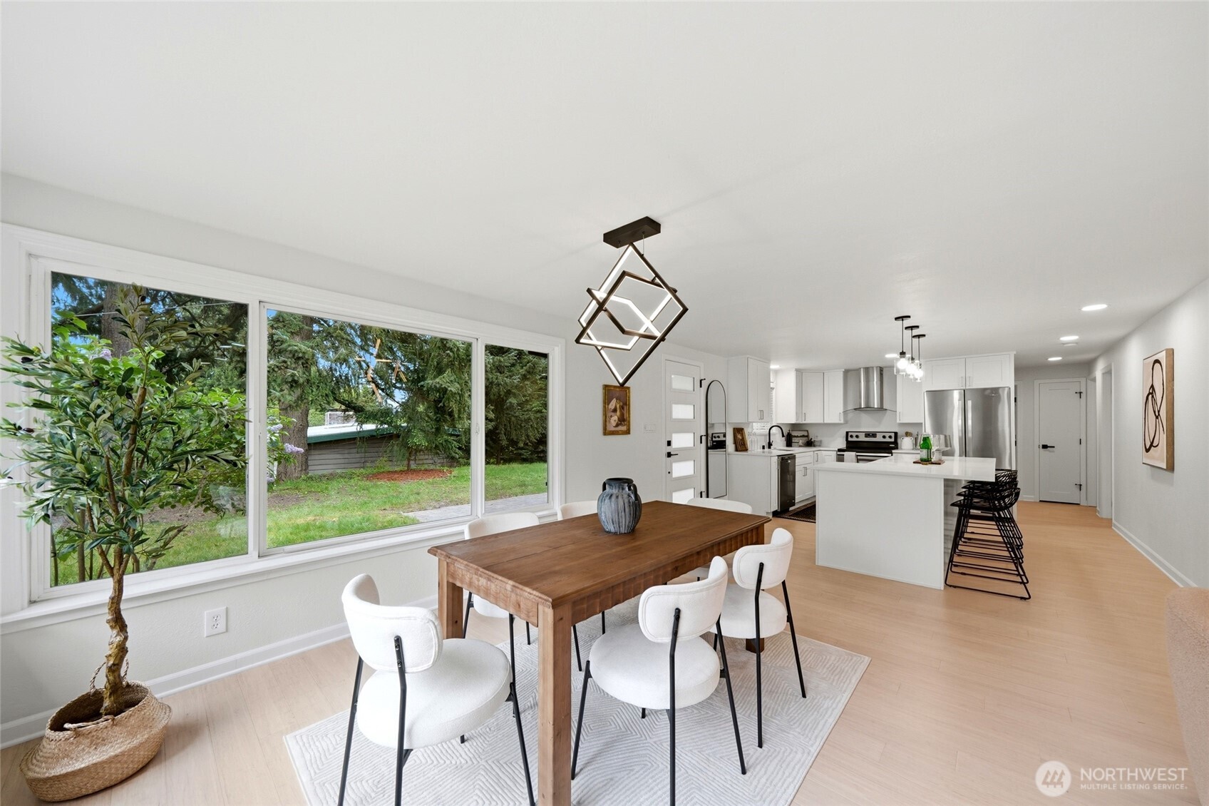 22428 91st Ave W Edmonds WA 98026