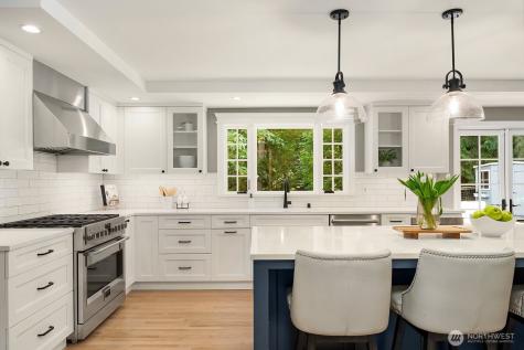 20141 NE 42nd Street Sammamish WA 98074