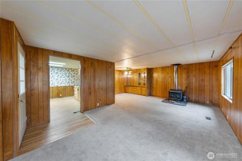 802 Hazzle Court Coupeville WA 98239