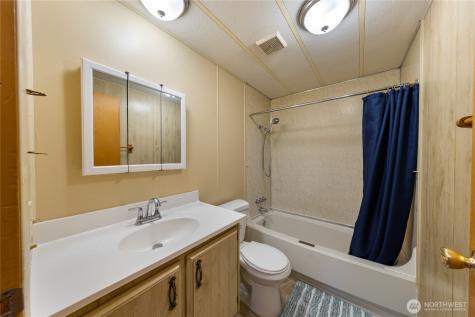 802 Hazzle Court Coupeville WA 98239