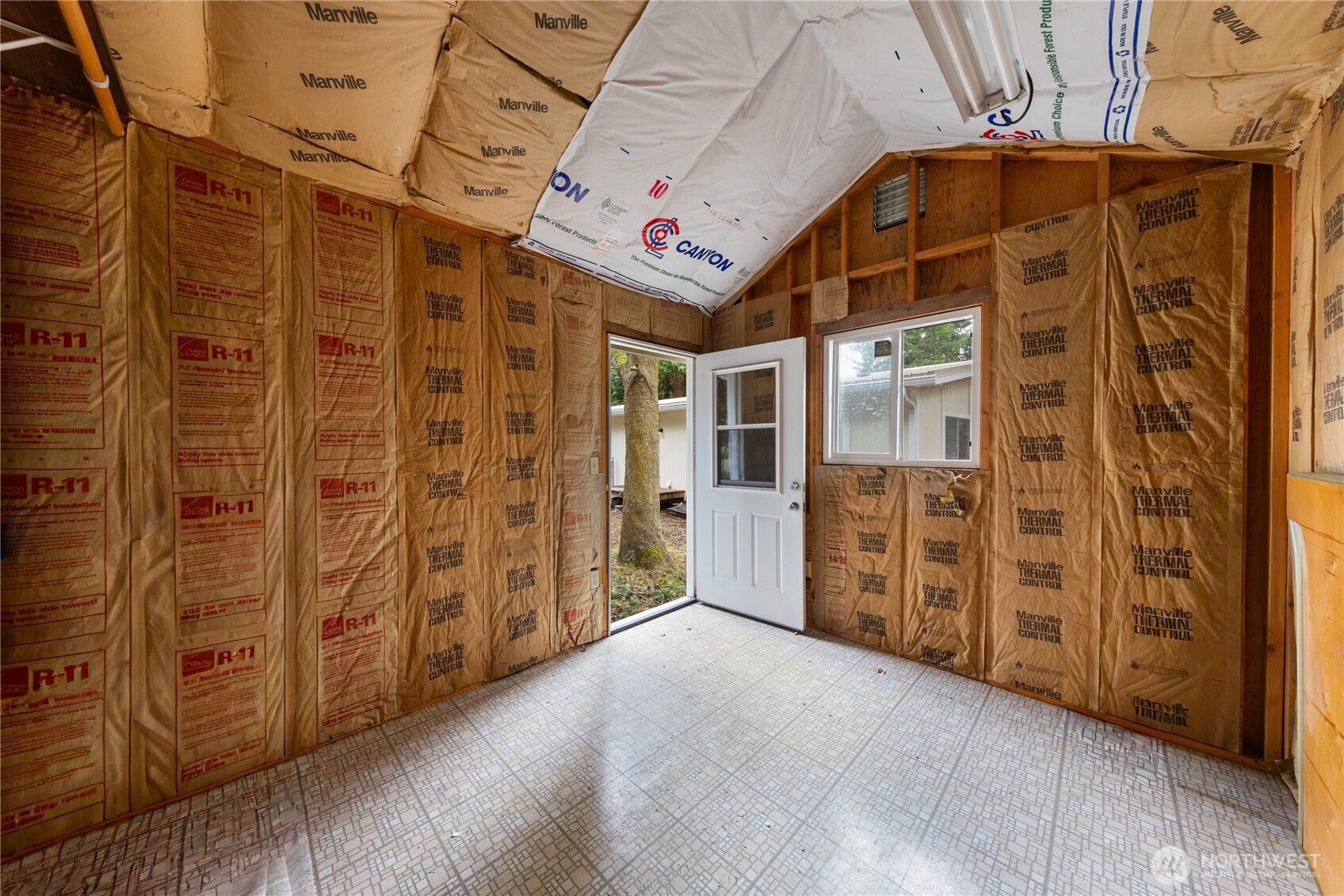 802 Hazzle Court Coupeville WA 98239