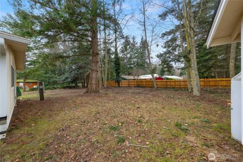 802 Hazzle Court Coupeville WA 98239