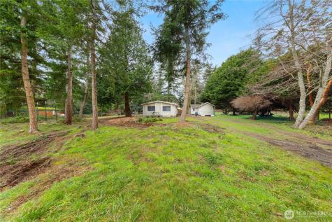 802 Hazzle Court Coupeville WA 98239