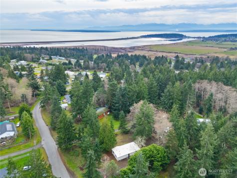 802 Hazzle Court Coupeville WA 98239