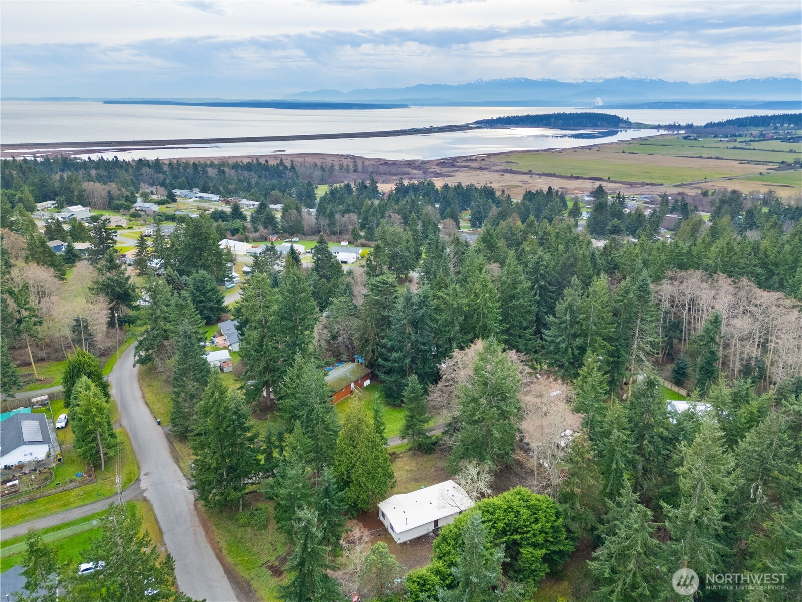 802 Hazzle Court Coupeville WA 98239