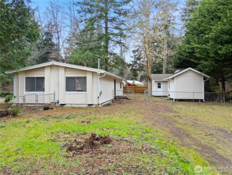 802 Hazzle Court Coupeville WA 98239