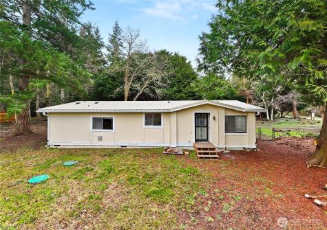 802 Hazzle Court Coupeville WA 98239