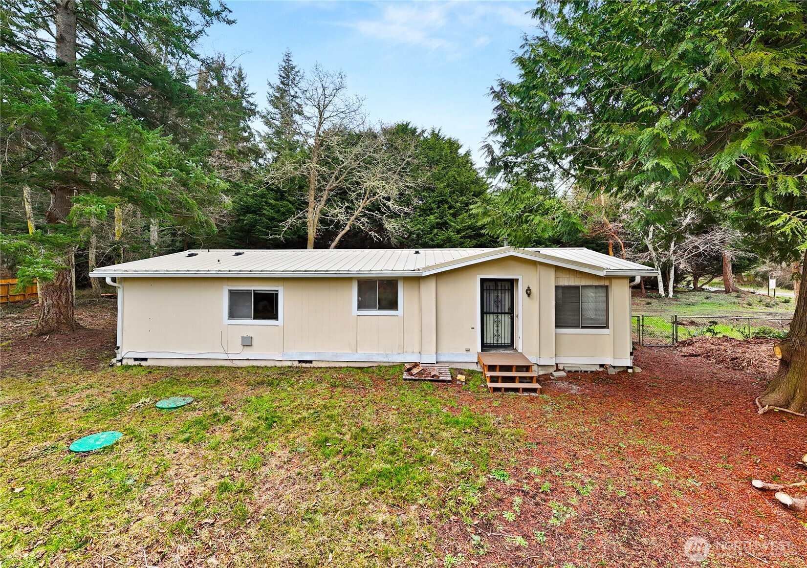 802 Hazzle Court Coupeville WA 98239