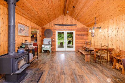 134 Bishop Road Port Angeles WA 98363