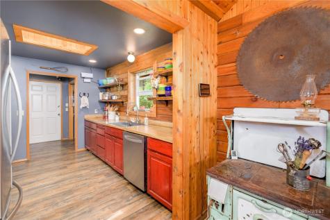 134 Bishop Road Port Angeles WA 98363