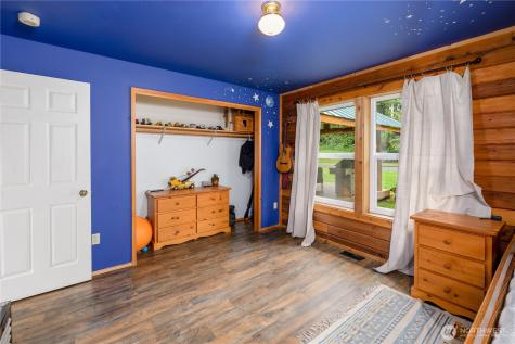 134 Bishop Road Port Angeles WA 98363