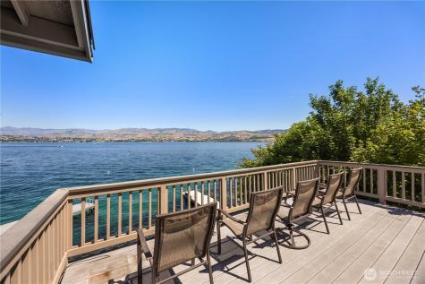 3150 Lakeshore Road Chelan WA 98816