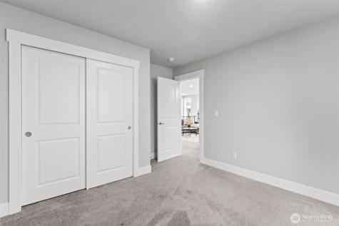 16539 8th Avenue NE Shoreline WA 98155