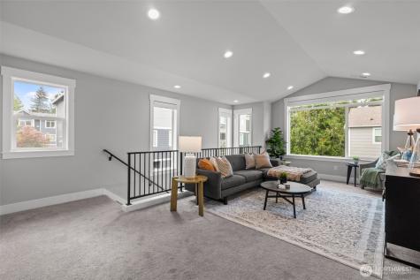 16539 8th Avenue NE Shoreline WA 98155