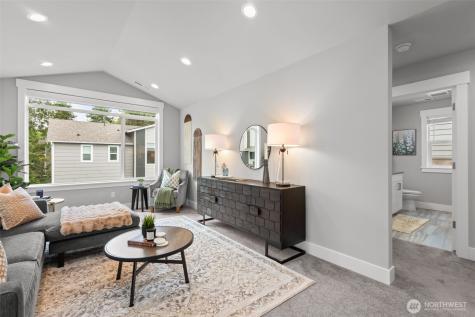 16539 8th Avenue NE Shoreline WA 98155