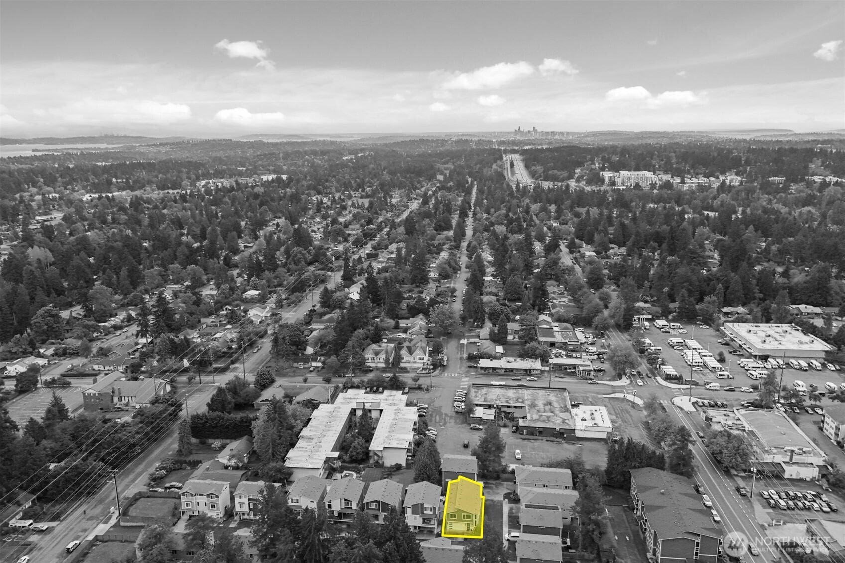 16539 8th Avenue NE Shoreline WA 98155