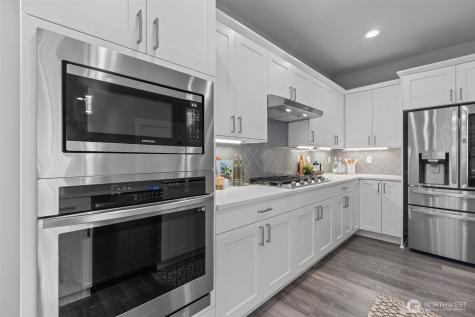 16539 8th Avenue NE Shoreline WA 98155