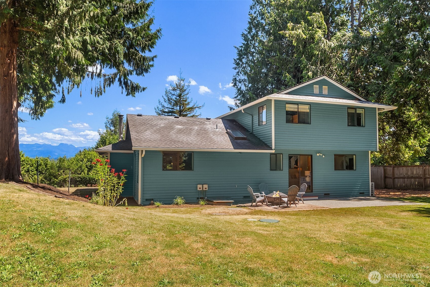 1247 293rd Avenue NE Carnation WA 98014