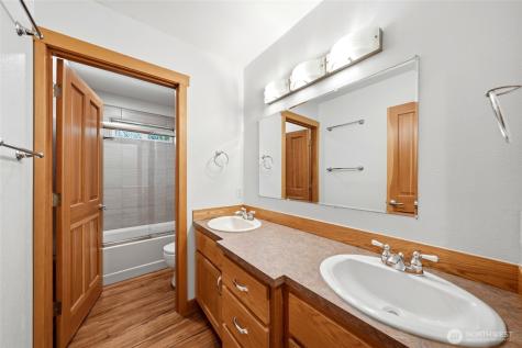5718 123rd Avenue NE Lake Stevens WA 98258